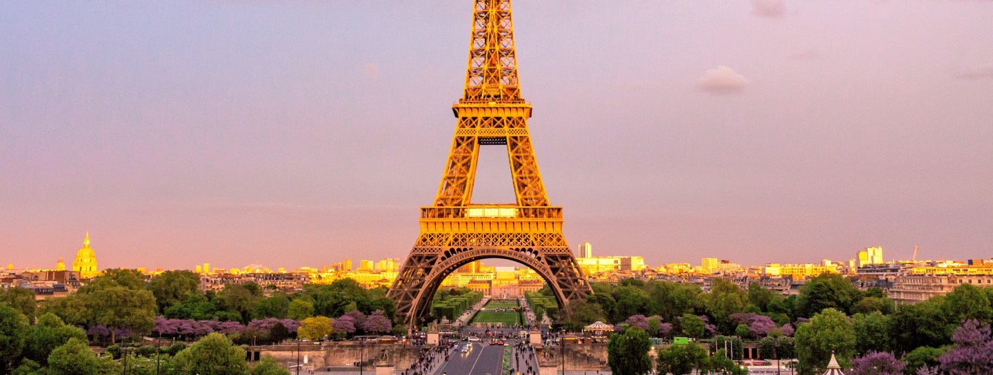 Eiffel tower at sunset